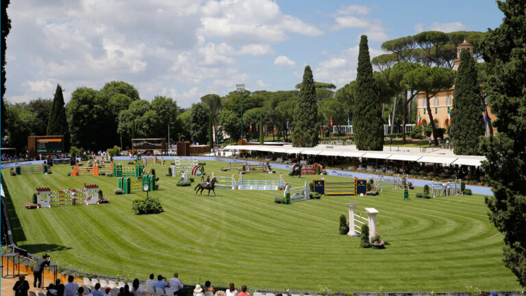 RideUp sponsor anche di Piazza di Siena