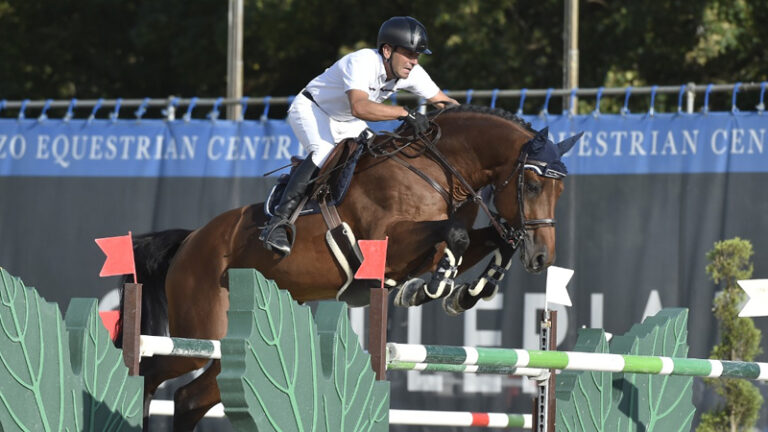 Un grande Riccardo Pisani vince con Chaclot il GP 160 del Talent Show Jumping di Arezzo